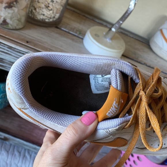 NIKE Court Vision Low Sneaker
WHITE AND CURRY - Picture 4 of 8